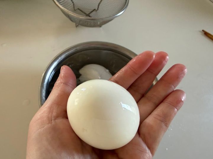 ゆで卵肌