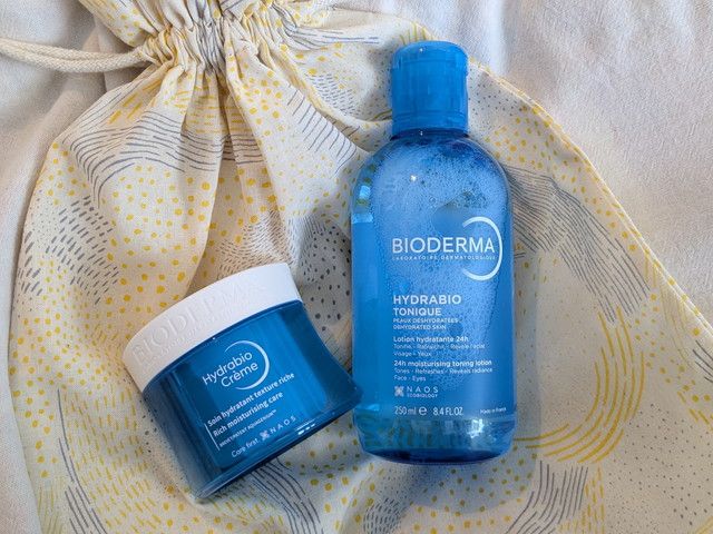 イドラビオ モイスチャライジングローションとモイストクリーム