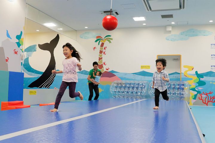 ボーネルンドの移動式あそび場