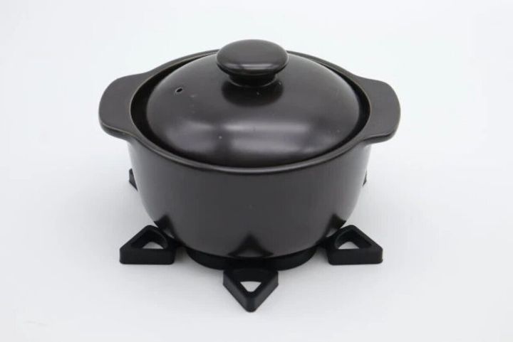 ダイソー シリコーン鍋敷き（2way） 使用例 鍋敷き