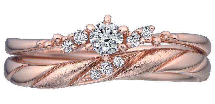 重ね着けすることでシーンが完成