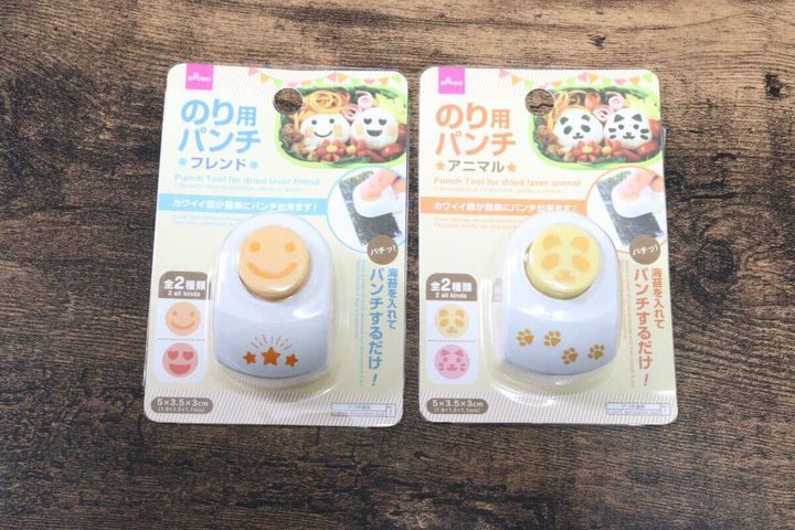 ダイソーののり用パンチ フレンドとのり用パンチ アニマルのパッケージ