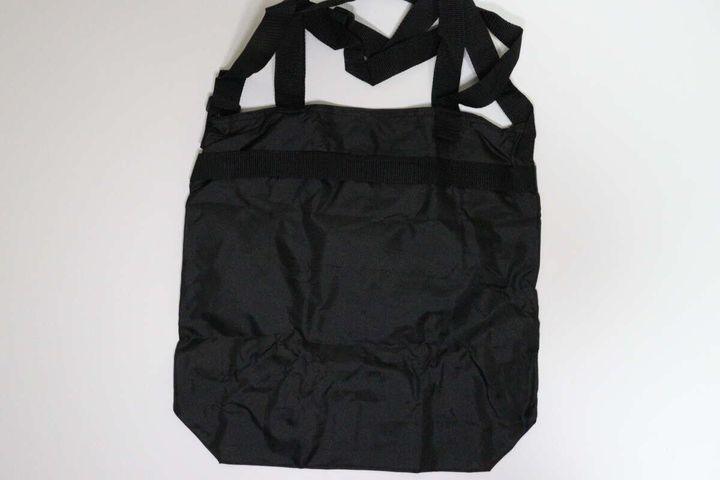 ダイソーの2WAYショルダーバッグ ファスナー付
