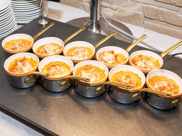 イタリアンチーズハンバーグ トマトと卵のソース