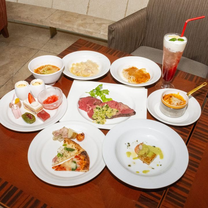 浦安ブライトンホテル東京ベイ「カシュカシュ」海老とローストビーフ、苺と和スイーツが彩る春のご褒美ビュッフェ2