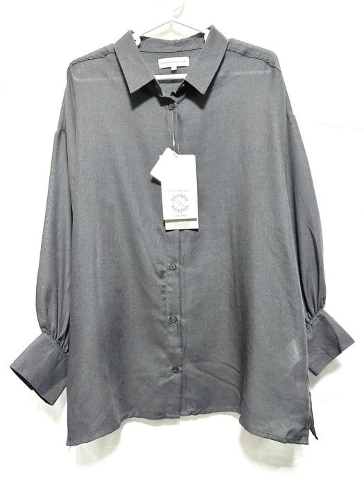 しまむら「襟付き無地シャツ」