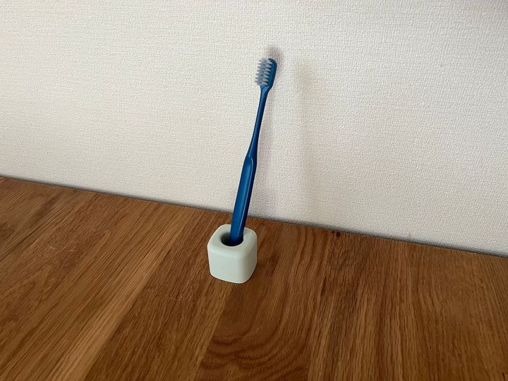 100均の歯ブラシ立てを使い比べ！ダイソー・セリア・キャン★ドゥの商品を写真付きでチェック