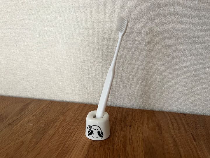 100均の歯ブラシ立てを使い比べ！ダイソー・セリア・キャン★ドゥの商品を写真付きでチェック
