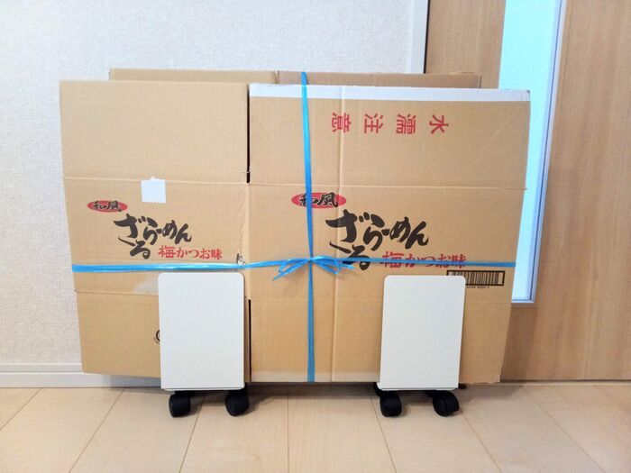 総額550円で完成！？ダイソーだけで『段ボールストッカー』が完成。使い勝手バツグンです！