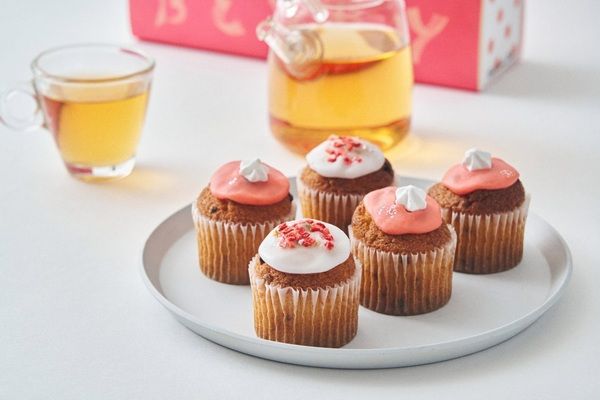 フェアリーケーキフェアから“春のベリーピンク”がテーマのホワイトデーギフト登場！