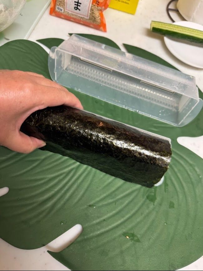 100均便利グッズで誰でも簡単に太巻き