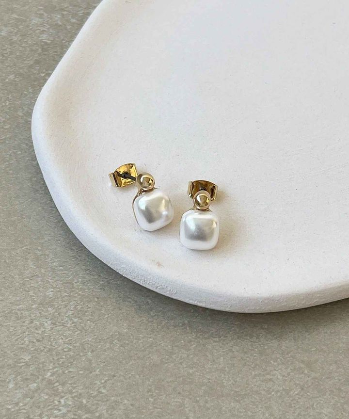 画像1: 出典：3COINS