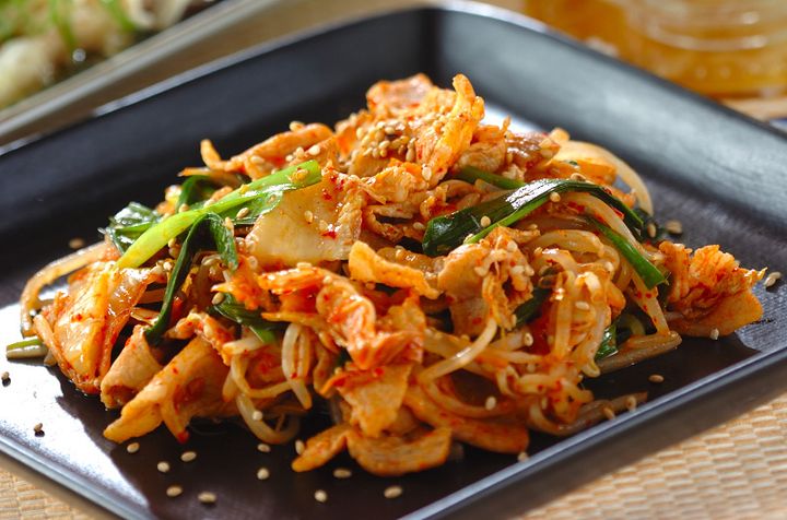 味付けはキムチだけ！絶品簡単豚キムチ炒め