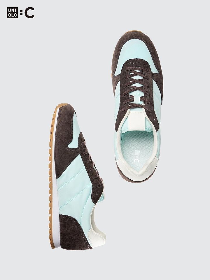 ユニクロのコンビネーションスニーカー