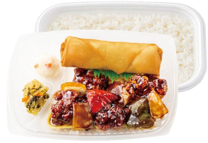 ほっともっとこだわりの酢豚と春巻を弁当で手軽に 