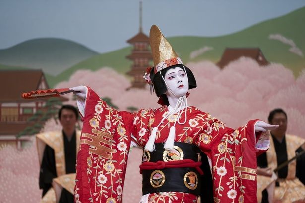 【写真を見る】公開から255日、『国宝』が邦画実写映画としては前人未到の領域に！ [c]吉田修一／朝日新聞出版 [c]2025映画「国宝」製作委員会