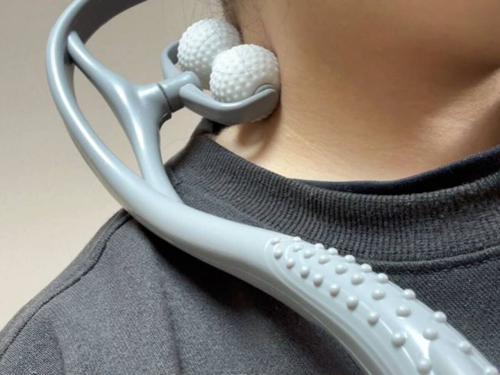 ネックほぐしローラー 使用例