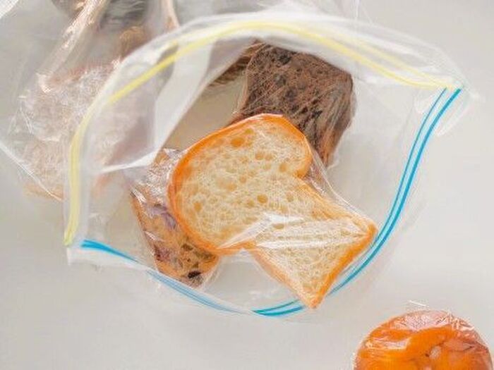 実はNG！食パンの『冷蔵保存』。正しい食パンの保存方法＆美味しく焼くコツ