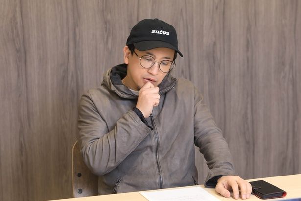 愛情を注いだものの恐ろしさを説明する岸本 撮影/杉映貴子