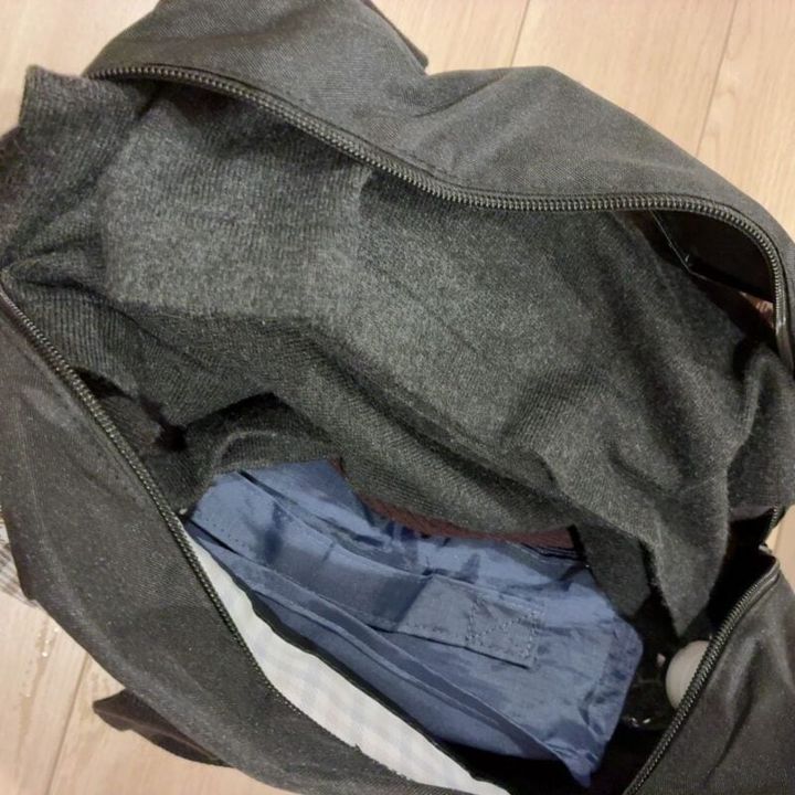 ボストンバッグ