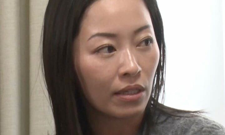 【写真・画像】36歳でおばあちゃんになったバツ3美女、mixiで出会った夫の卑劣な“レンタルルーム不倫”の実態を激白 1枚目