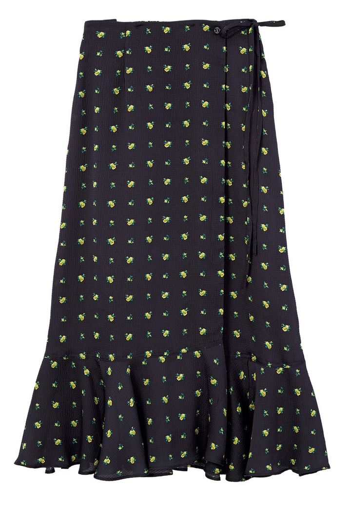 CODE Aの、ブラックにイエローの小花柄の裾フリルスカート