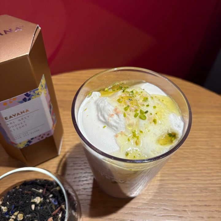 スタバ アールグレイ ハニーレモン ムース ティー ラテ