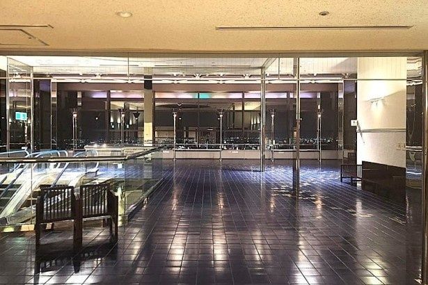 シースルーエレベーターで30階まで直行できる 画像提供：SS30管理事務所