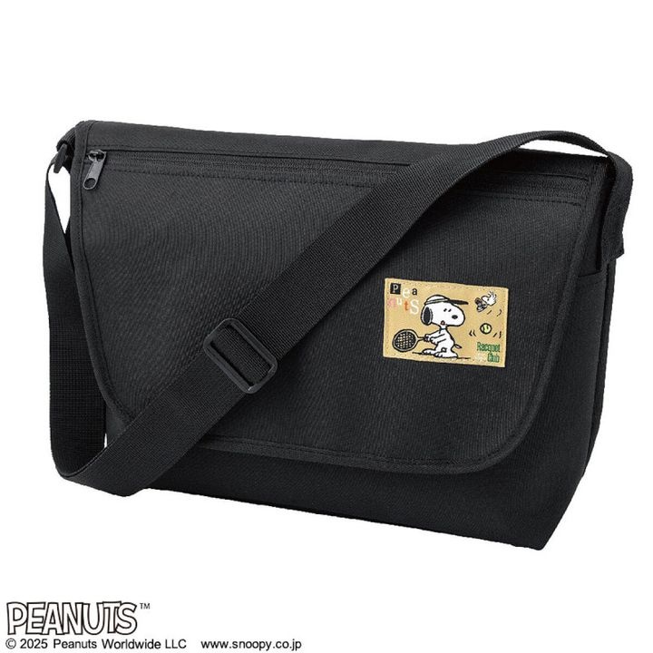 SNOOPY DAILY MESSENGER BAG BOOK