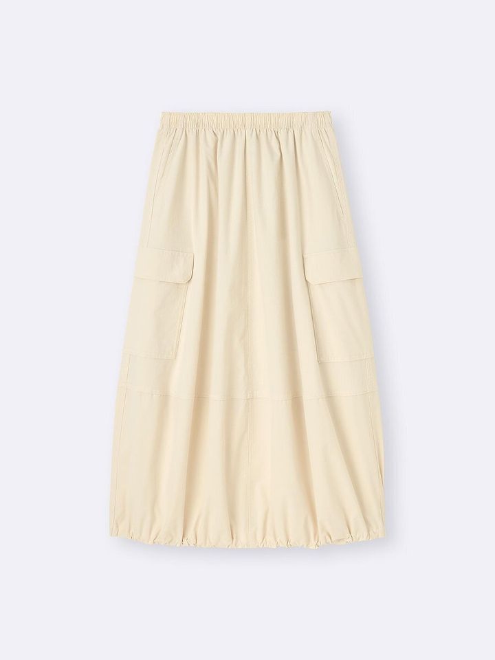 GUのテックカーゴスカート