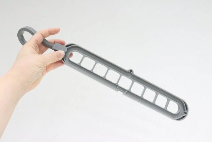 ダイソー 9ホールハンガー 使用例 縦