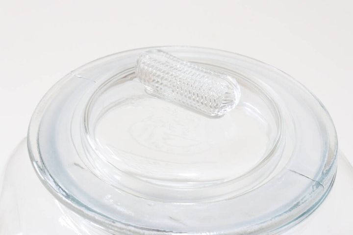 ピーナッツガラスジャー モチーフ