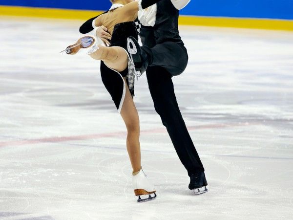 ペアダンスとアイスダンスの違い