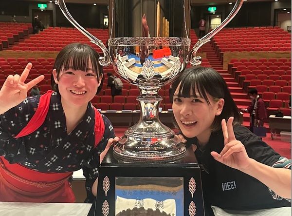 【岩手県花巻市】海老原まよいさんが「第68回わんこそば全日本大会」の個人の部で優勝！大会記録を更新