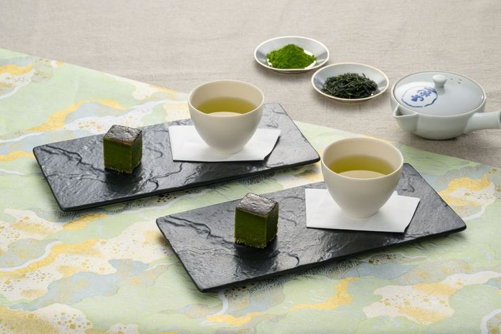 抹茶テリーヌのキャラメリゼ 玉露とともに