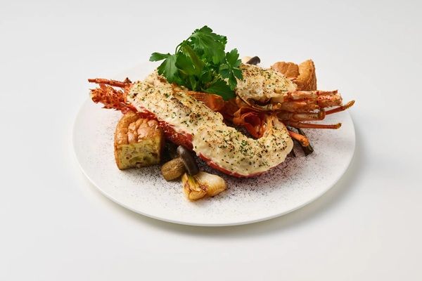 厳選食材の通販サイト「ごちそう本舗」の2025年、年間売上ランキングTOP7を発表！