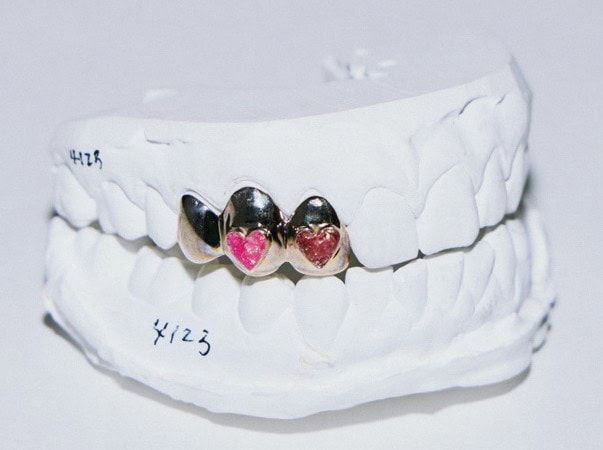 KOMOREBI SAMのベストバイ グリルズ