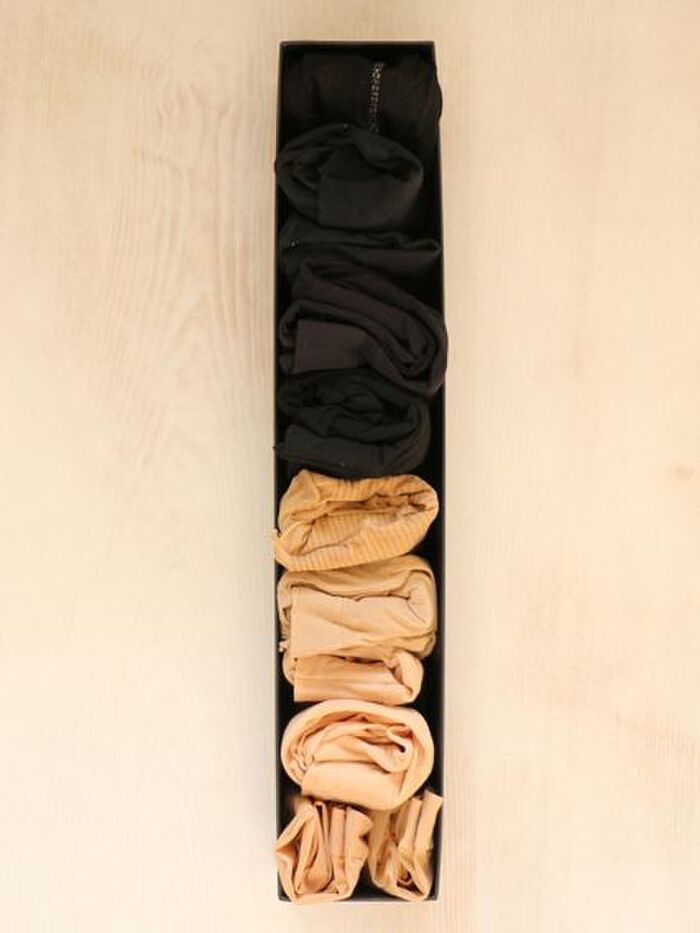 スッキリさせたい時は細めの収納ケースがおすすめ