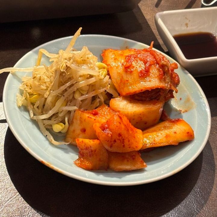 ナムルとキムチの盛り合わせ