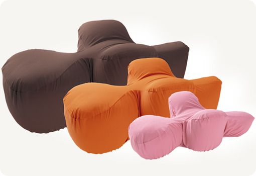 ワンちゃんの姿勢保持「リラクッション」専用カバーの新色発売