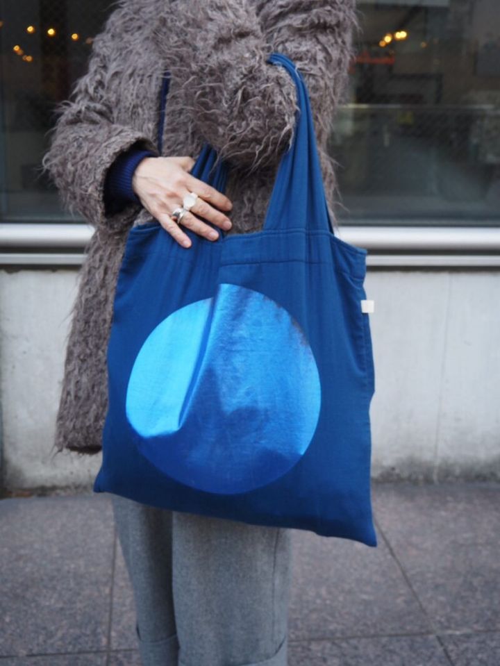 ラスのトートバッグ