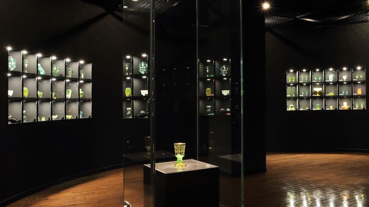 妖精の森 ガラス美術館提供