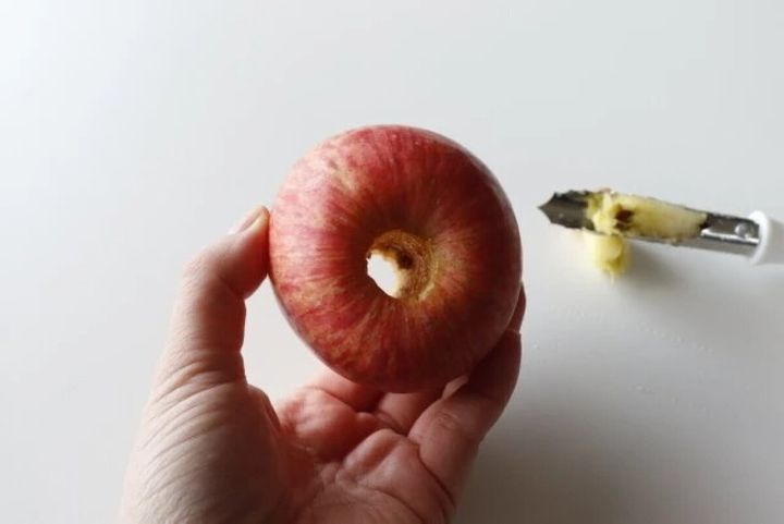 ダイソー りんごの芯抜き 使用例