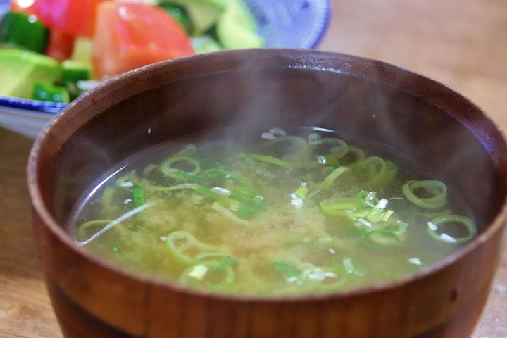 「冷凍みそ玉」は市販品を買うより圧倒的に低コスト。家計に優しい自作インスタントです