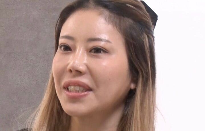 【写真・画像】“5人の娘に1人の孫”38歳のおばあちゃんの自宅・子供部屋に衝撃「子供だらけ！！」 1枚目