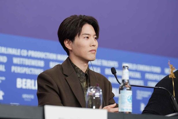 主人公の兄、帯刀千太郎役の入野自由 [c]2025 A NEW DAWN Film Partners