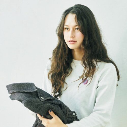 REJAYが信じる「直感」のベストバイ！JQ（Nulbarich）が発掘した新星の、音楽と響き合う愛用品たち