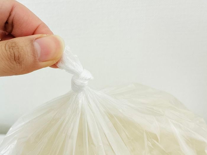 袋の口が短くて結びにくい…そんな時は『紐1本』あれば解決！手品みたいな方法でちゃんと口が結べるんです♪