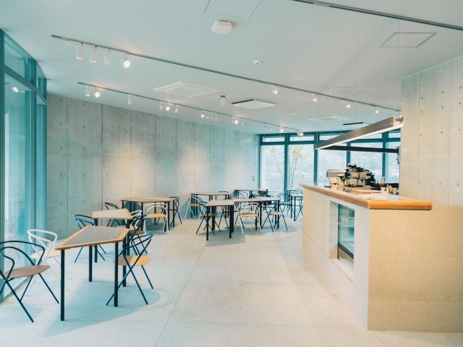 TRAIL 五ケ山ダム店内