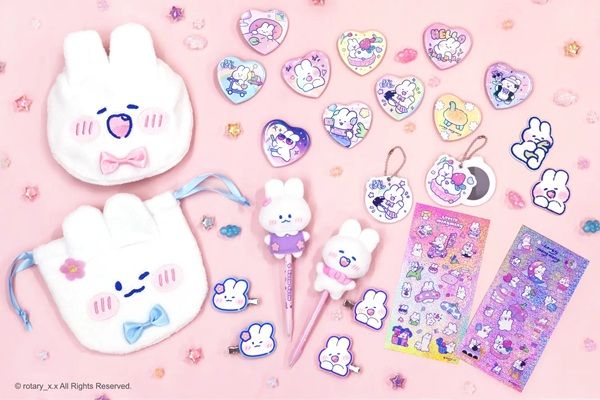 韓国の人気キャラ「Lovely MongMong」のグッズが登場！ホログラムシールなど全7商品